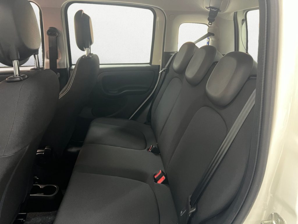 FIAT New Panda / 1.0 FireFly S&S Hybrid+5P+PACK CITY KM0 - 12