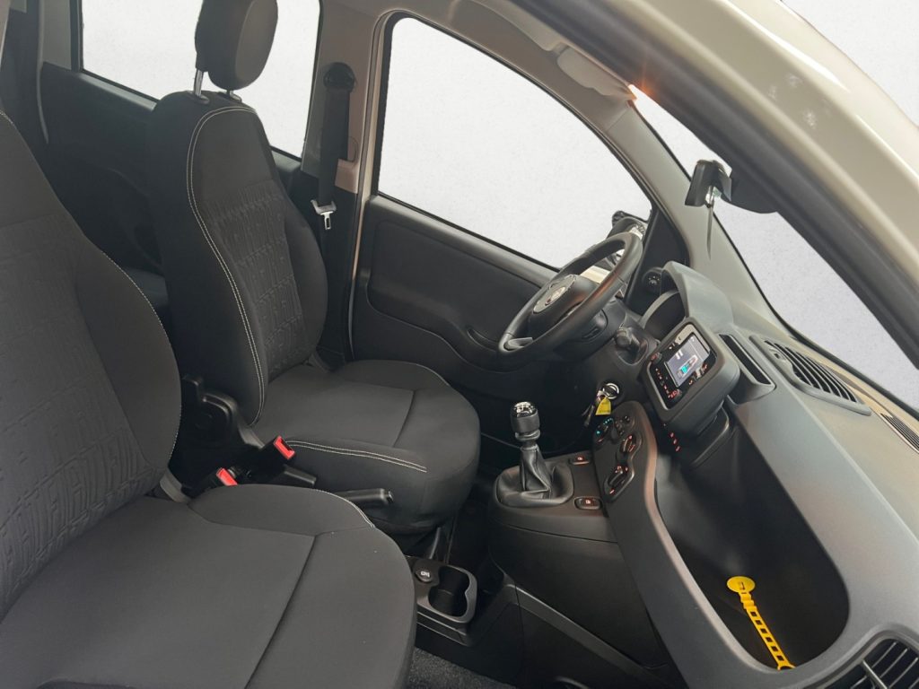 FIAT New Panda / 1.0 FireFly S&S Hybrid+5P+PACK CITY KM0 - 14