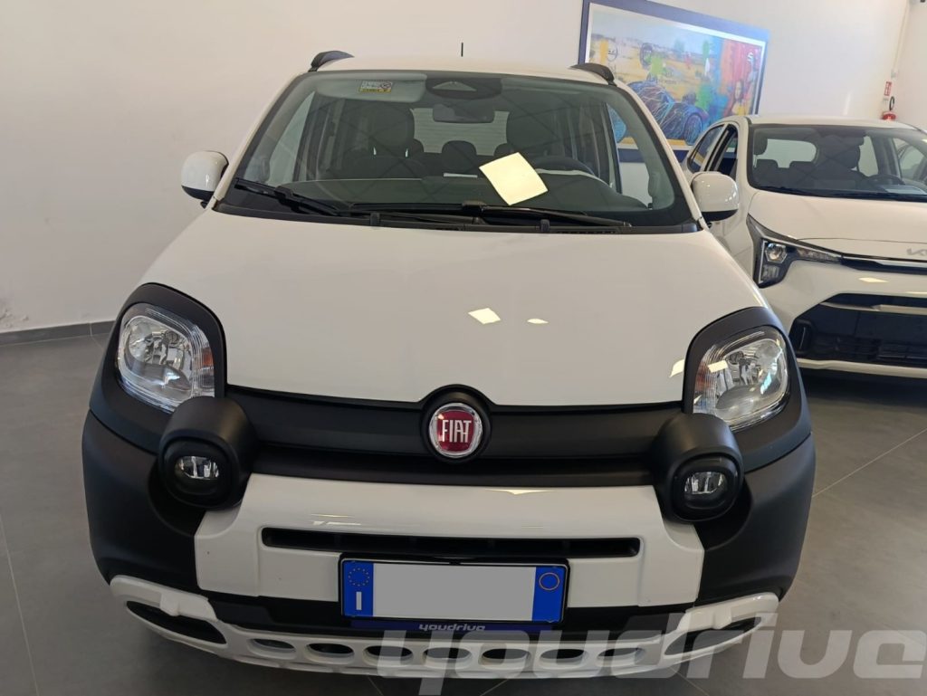 FIAT New Panda # 1.0 FireFly S&S Hybrid Pandina KM0 - 2