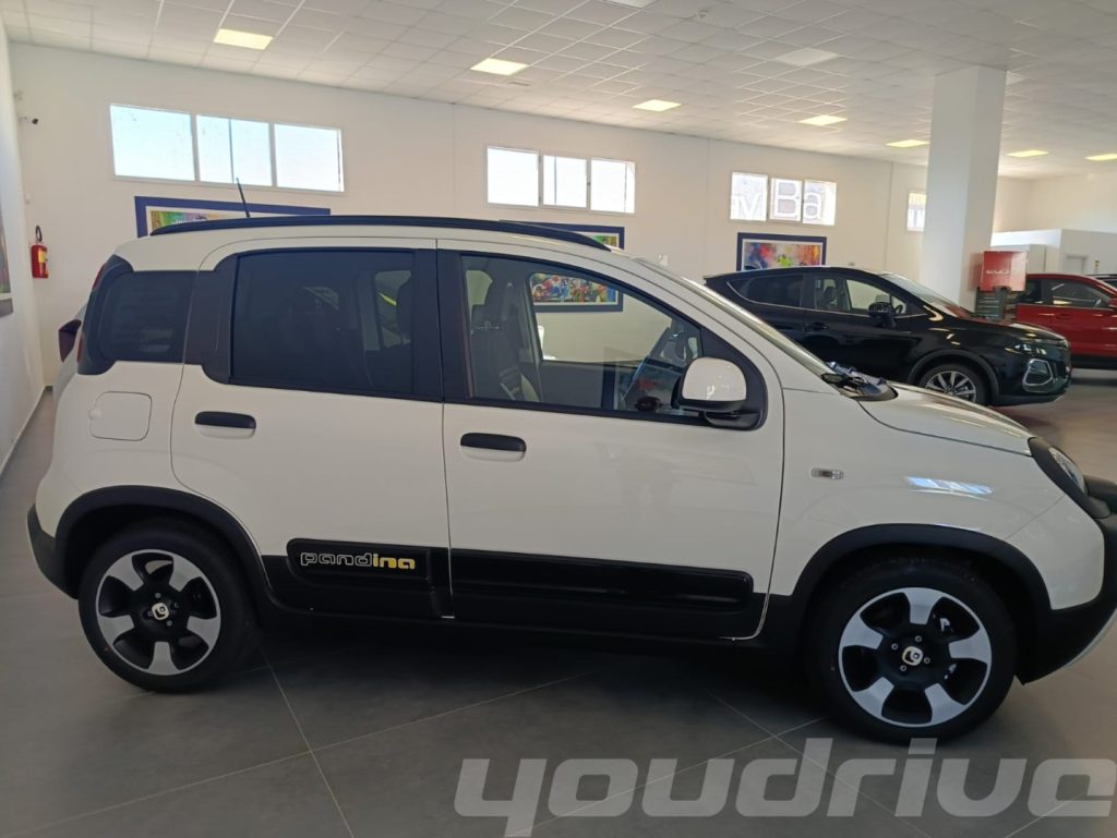 FIAT New Panda # 1.0 FireFly S&S Hybrid Pandina KM0 - 14