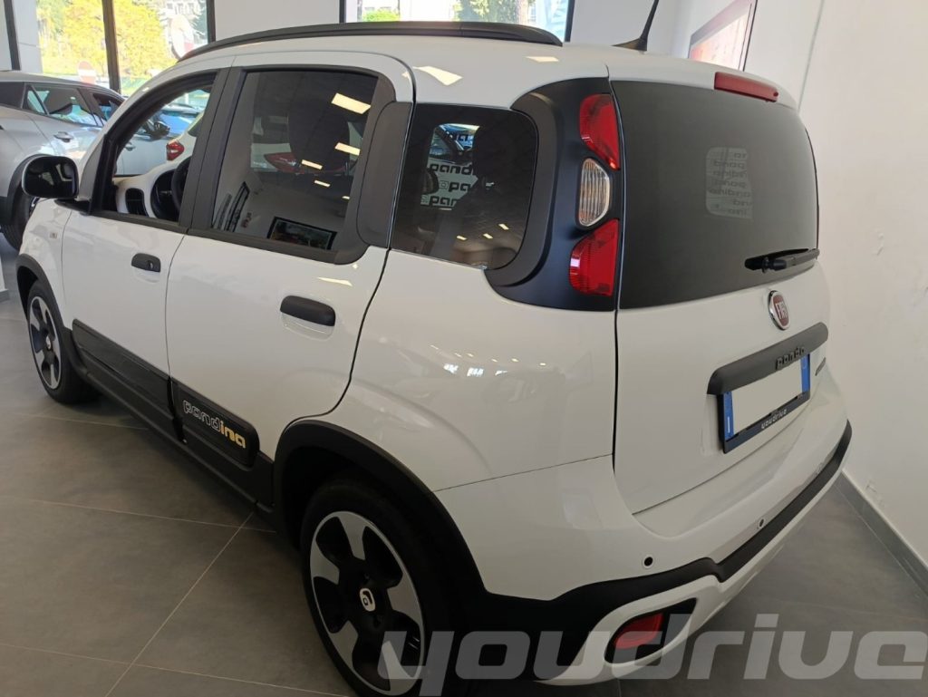 FIAT New Panda # 1.0 FireFly S&S Hybrid Pandina KM0 - 4
