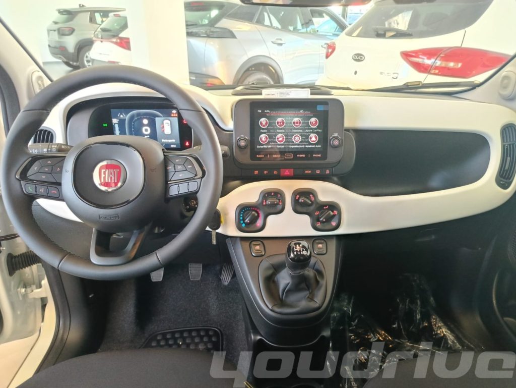 FIAT New Panda / 1.0 FireFly S&S Hybrid Pandina KM0 - 10
