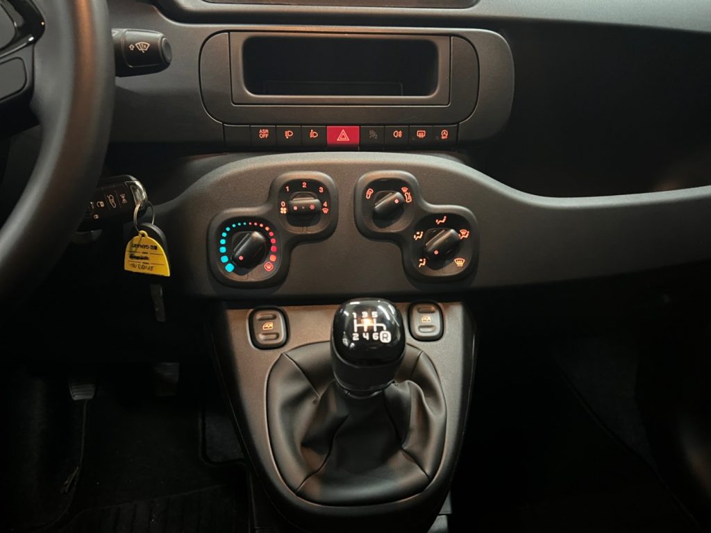 FIAT New Panda # 1.0 FireFly S&S Hybrid Pop KM0 - 9