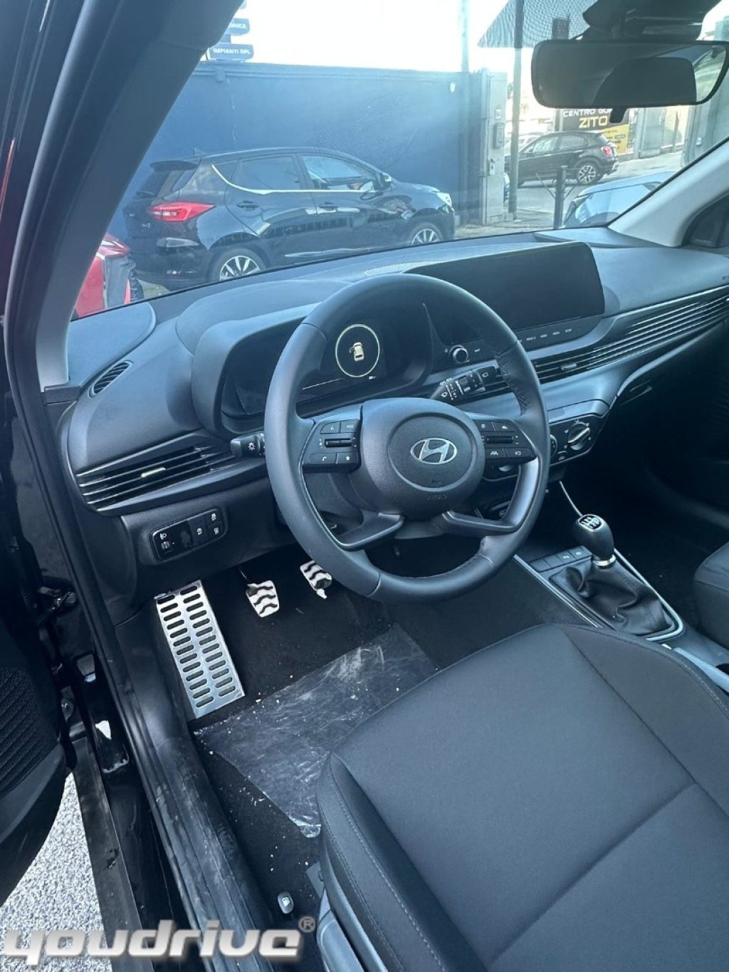 HYUNDAI Bayon / 1.2 MPI MT XLine KM0 - 8