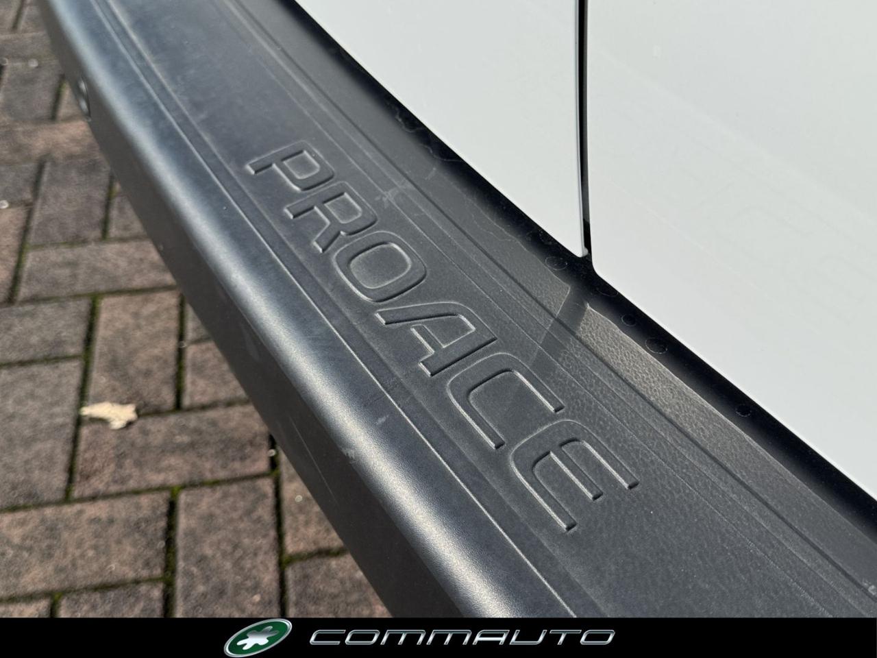 TOYOTA Proace 2.0D 144CV S&S PL-SL-TN Furgone Long 4p. 14q Comfo - 9