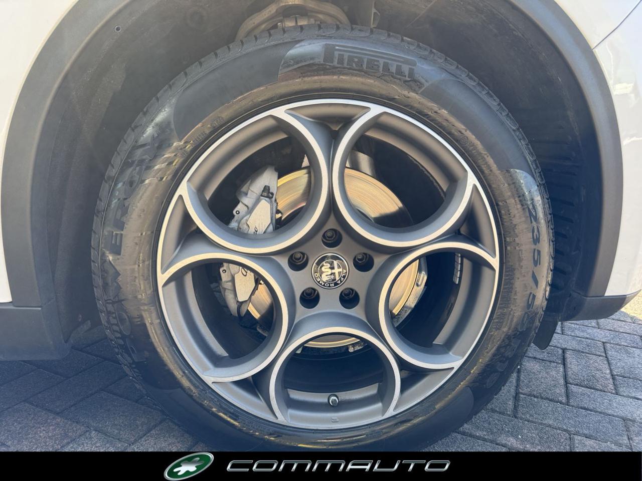 ALFA ROMEO Stelvio 2.2 Turbodiesel 190 CV AT8 Q4 Sprint - 4