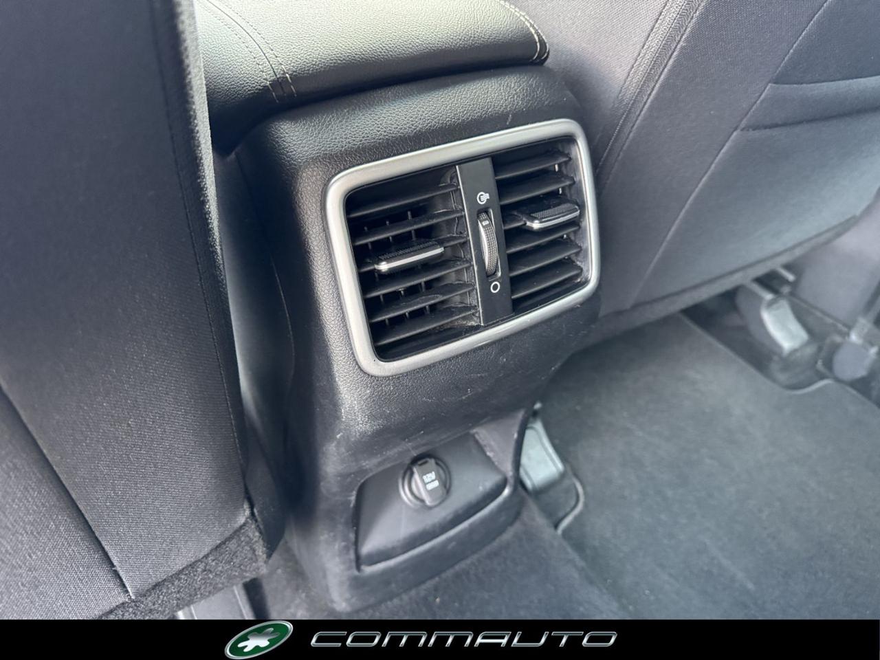 KIA Sportage 1.6 CRDI 136 CV DCT7 2WD Mild Hybrid Business Clas - 17