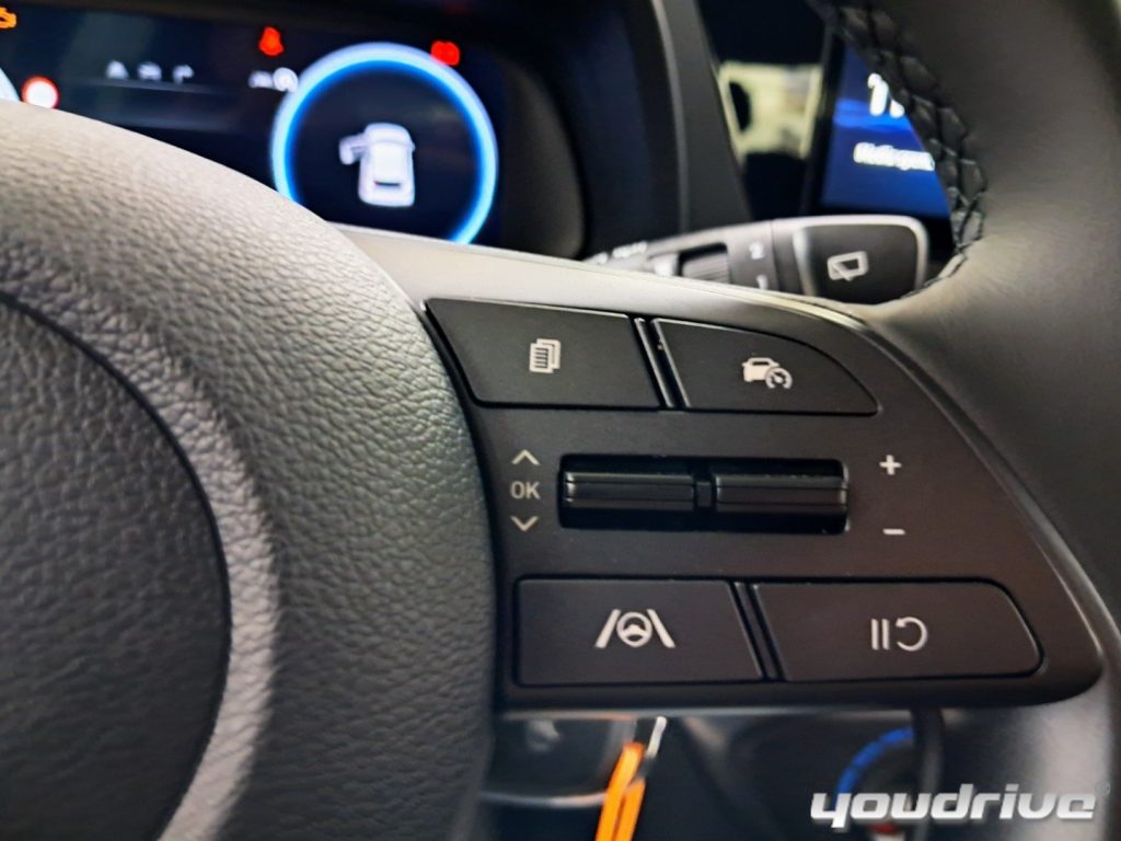 HYUNDAI i20 / 1.2 MPI GPL ORIGINALE CASA Connectline KM0 - 16