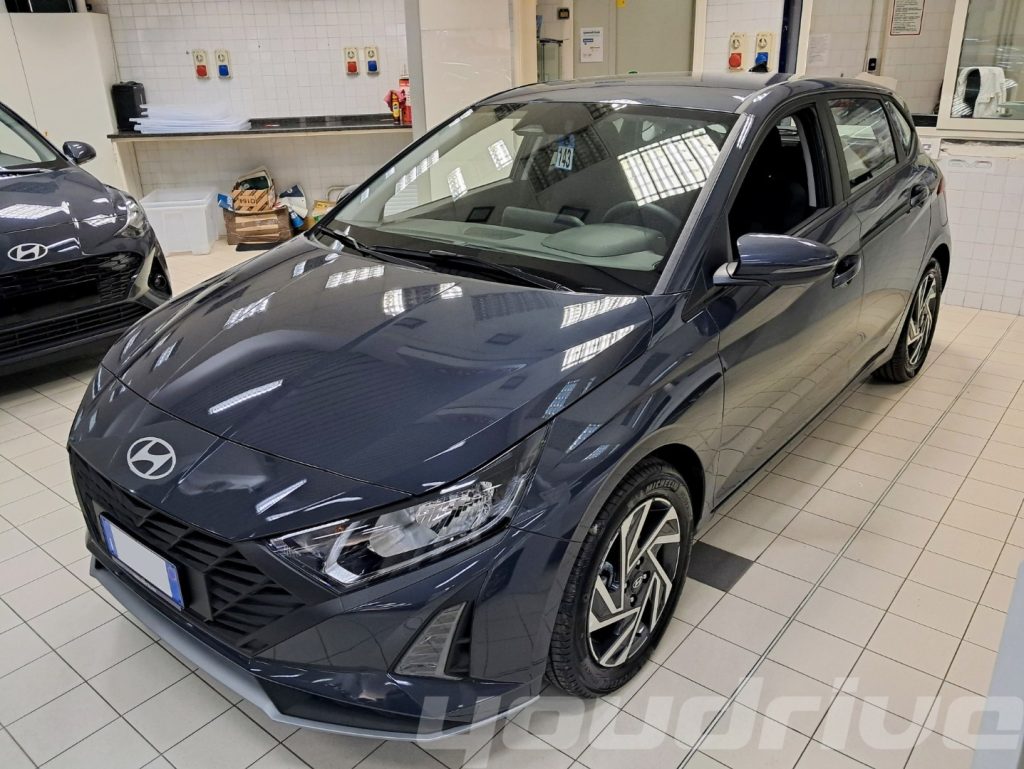 HYUNDAI i20 / 1.2 MPI MT GPL Connectline MY 25 KM0 - 2