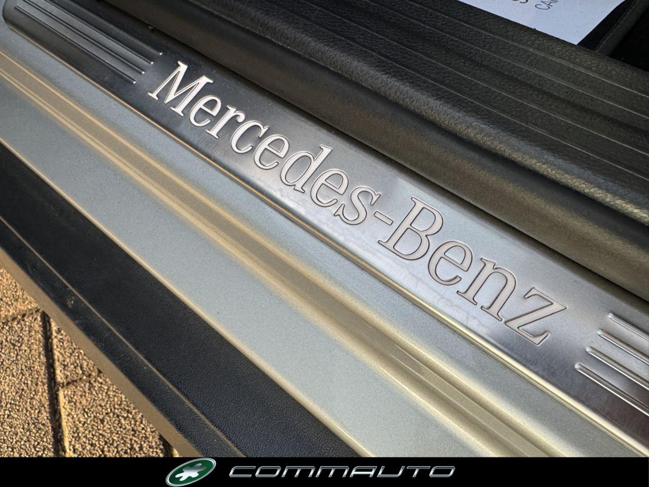 MERCEDES-BENZ GLA 200 d Automatic 4Matic Sport - 23