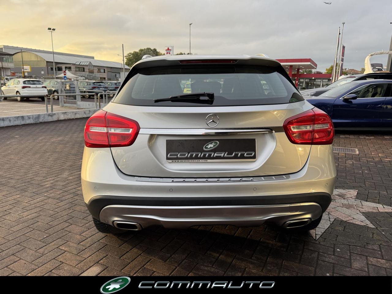 MERCEDES-BENZ GLA 200 d Automatic 4Matic Sport - 6