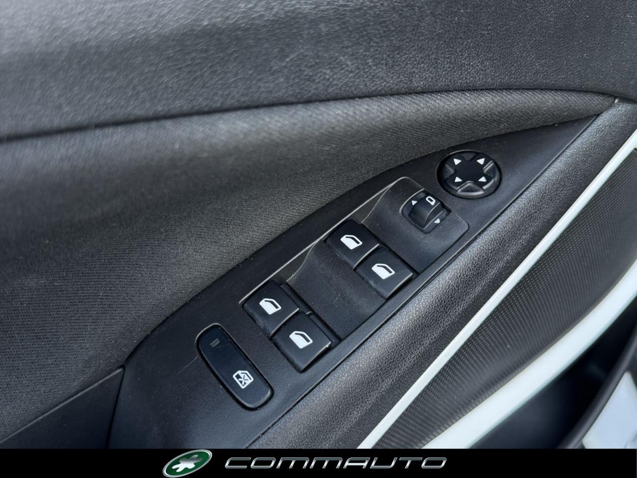 OPEL Crossland 1.2 12V Start&Stop Design & Tech - 14