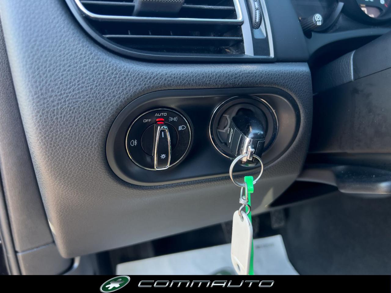 PORSCHE Macan 2.0 265CV PDK PASM - TETTO PANO - SPORT CHRONO - 9