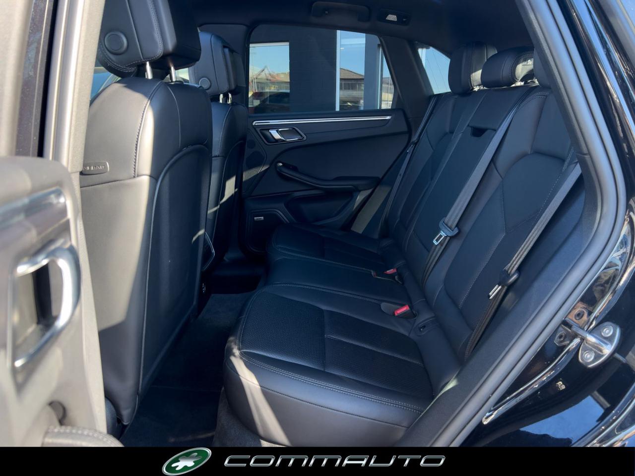 PORSCHE Macan 2.0 265CV PDK PASM - TETTO PANO - SPORT CHRONO - 26