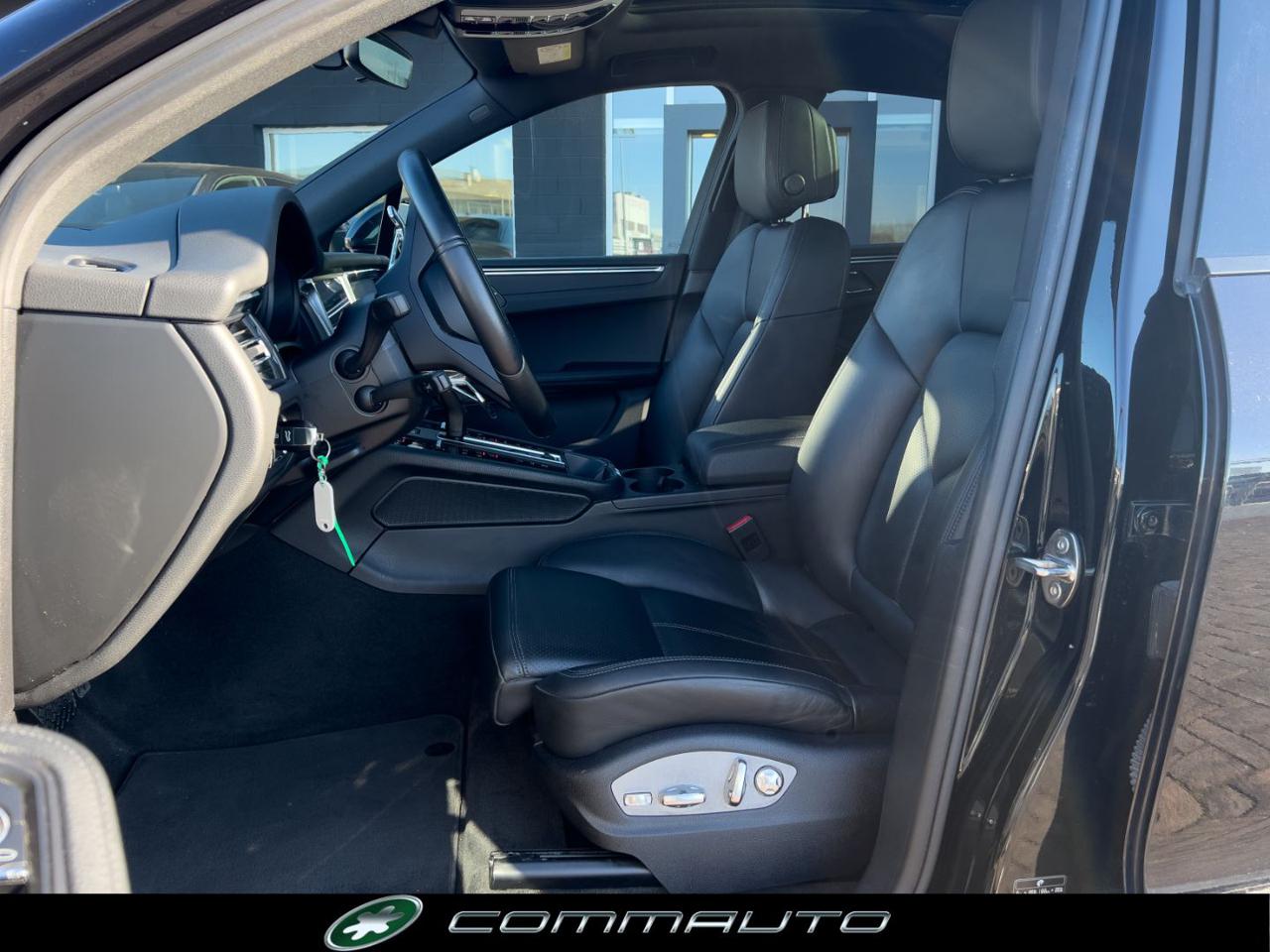 PORSCHE Macan 2.0 265CV PDK PASM - TETTO PANO - SPORT CHRONO - 11