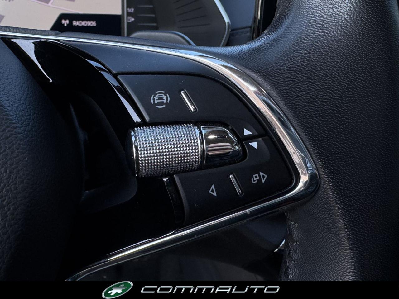 SKODA Octavia 2.0 TDI EVO SCR DSG Executive - 21