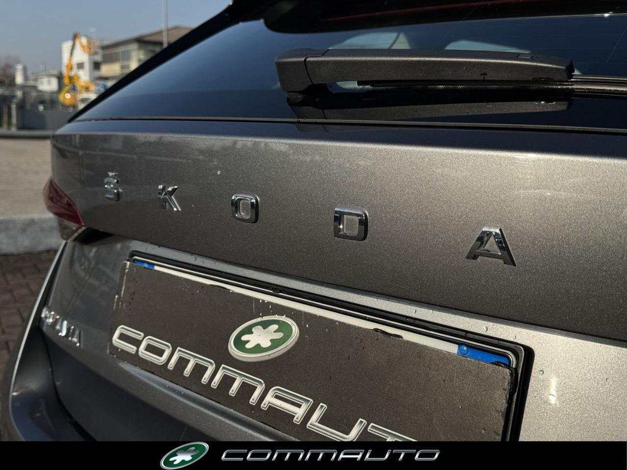 SKODA Octavia 2.0 TDI EVO SCR DSG Executive - 9