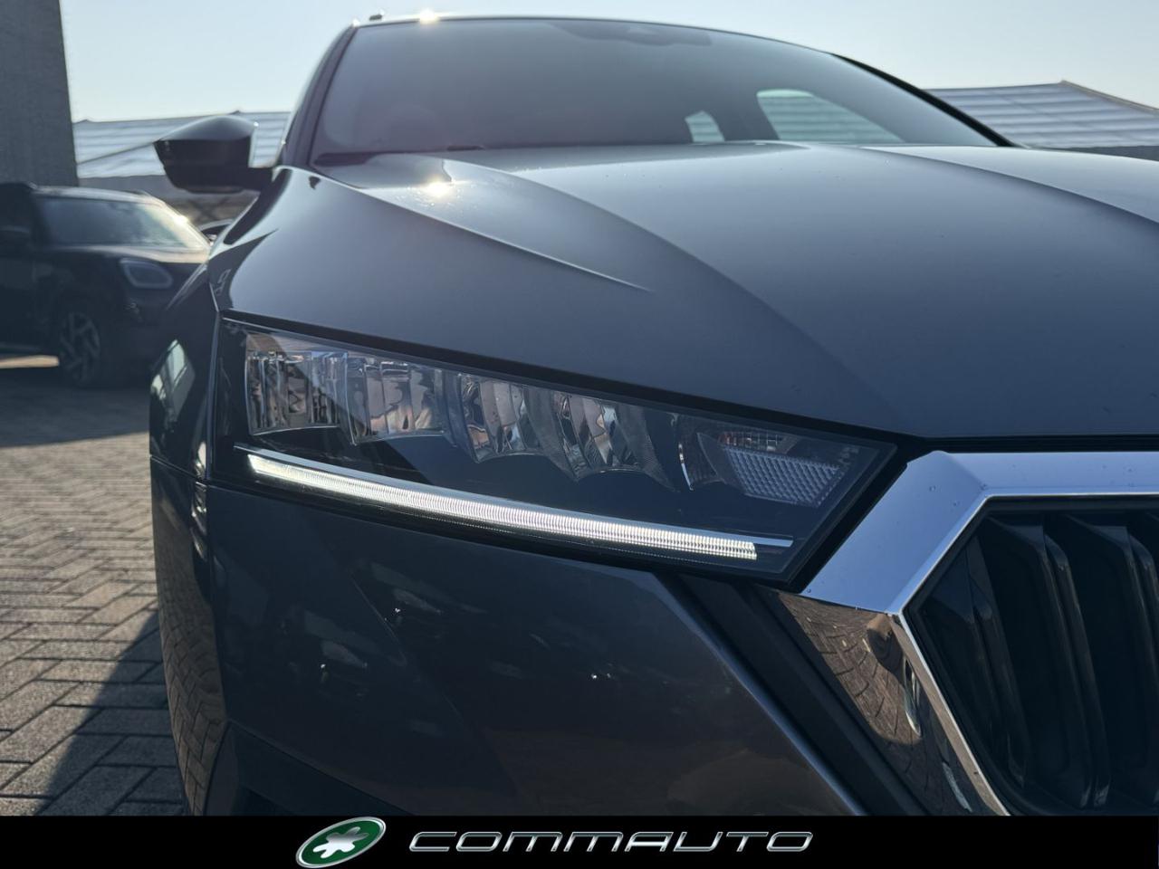 SKODA Octavia 2.0 TDI EVO SCR DSG Executive - 4