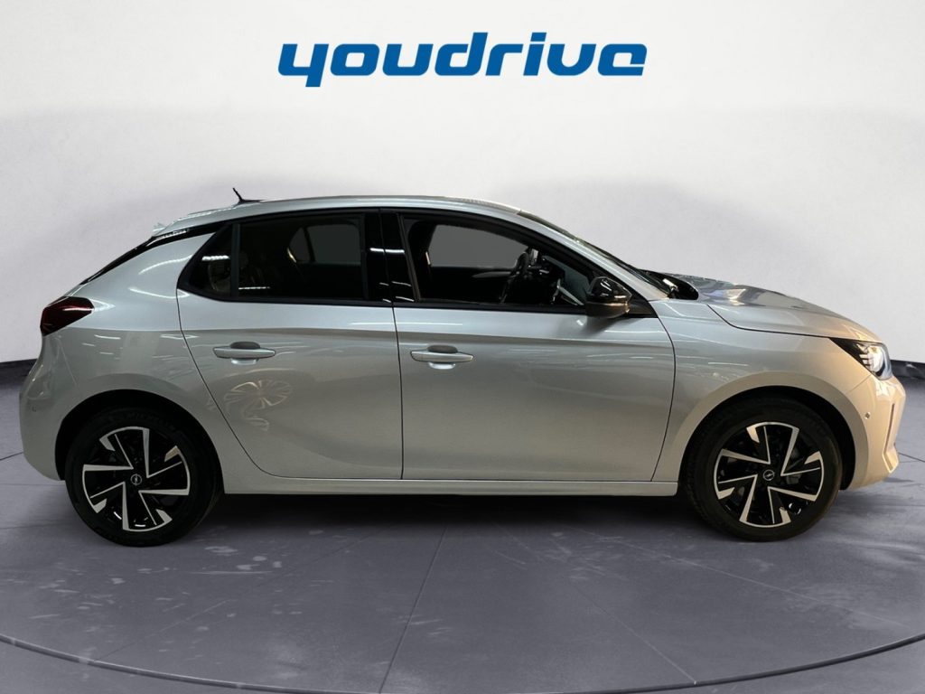 OPEL Corsa / 1.2 100 CV aut. GS KM0 - 6