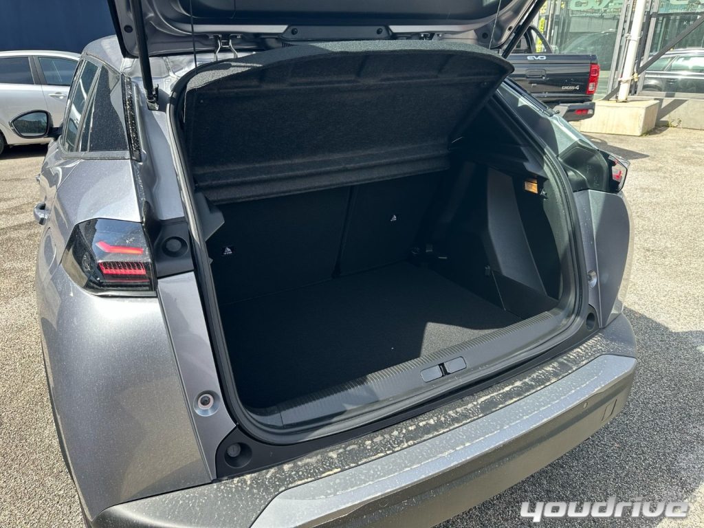 PEUGEOT 2008 / PureTech 100 S&S Style KM0 - 13