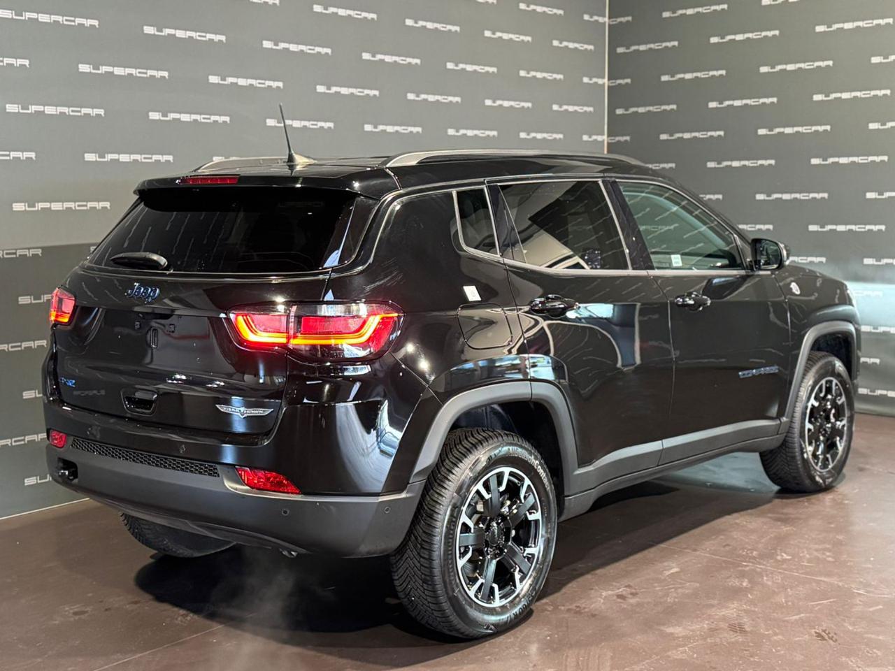 JEEP Compass 1.3 Turbo T4 240 CV PHEV AT6 4xe Trailhawk - 3