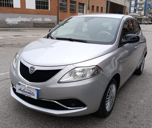 LANCIA Ypsilon Argento metallizzato