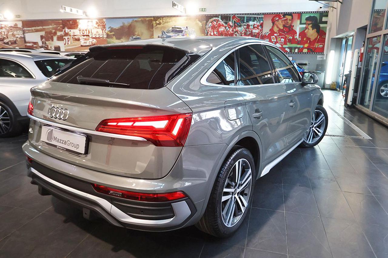 AUDI Q5 35 TDI Sportback S-Tronic S-Line Plus - 9