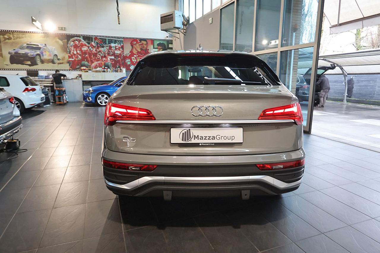 AUDI Q5 35 TDI Sportback S-Tronic S-Line Plus - 8