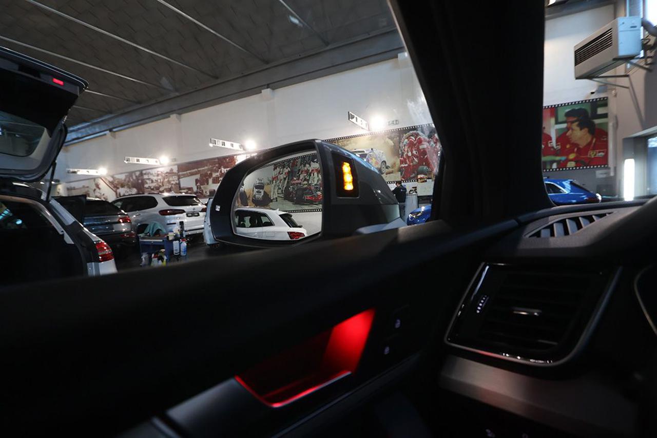 AUDI Q5 35 TDI Sportback S-Tronic S-Line Plus - 43