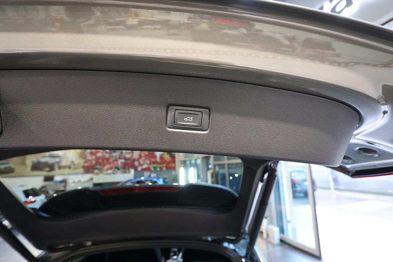 AUDI Q5 35 TDI Sportback S-Tronic S-Line Plus - 13