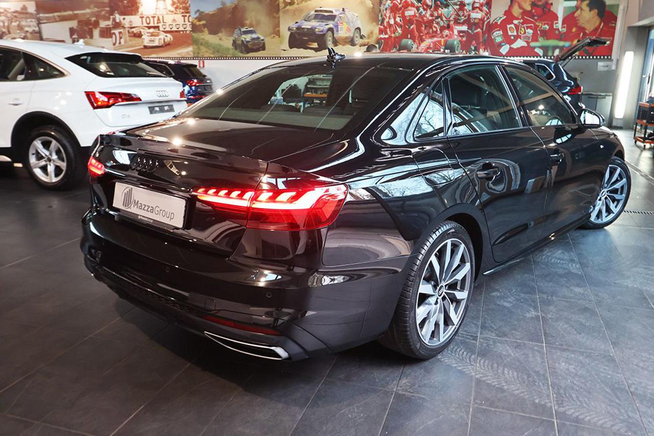 AUDI A4 35 TDI S-Tronic S-Line - 9