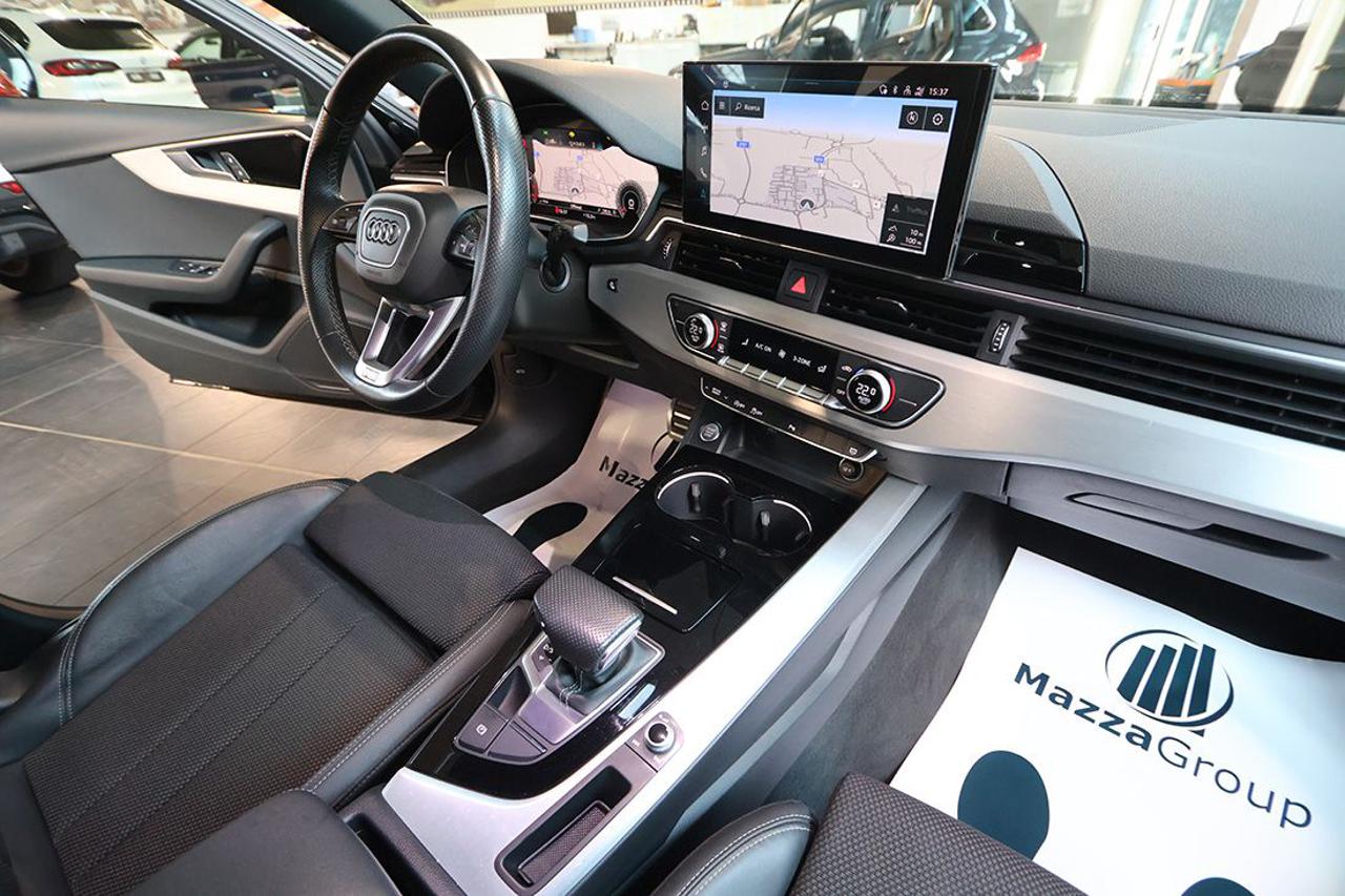 AUDI A4 35 TDI S-Tronic S-Line - 35