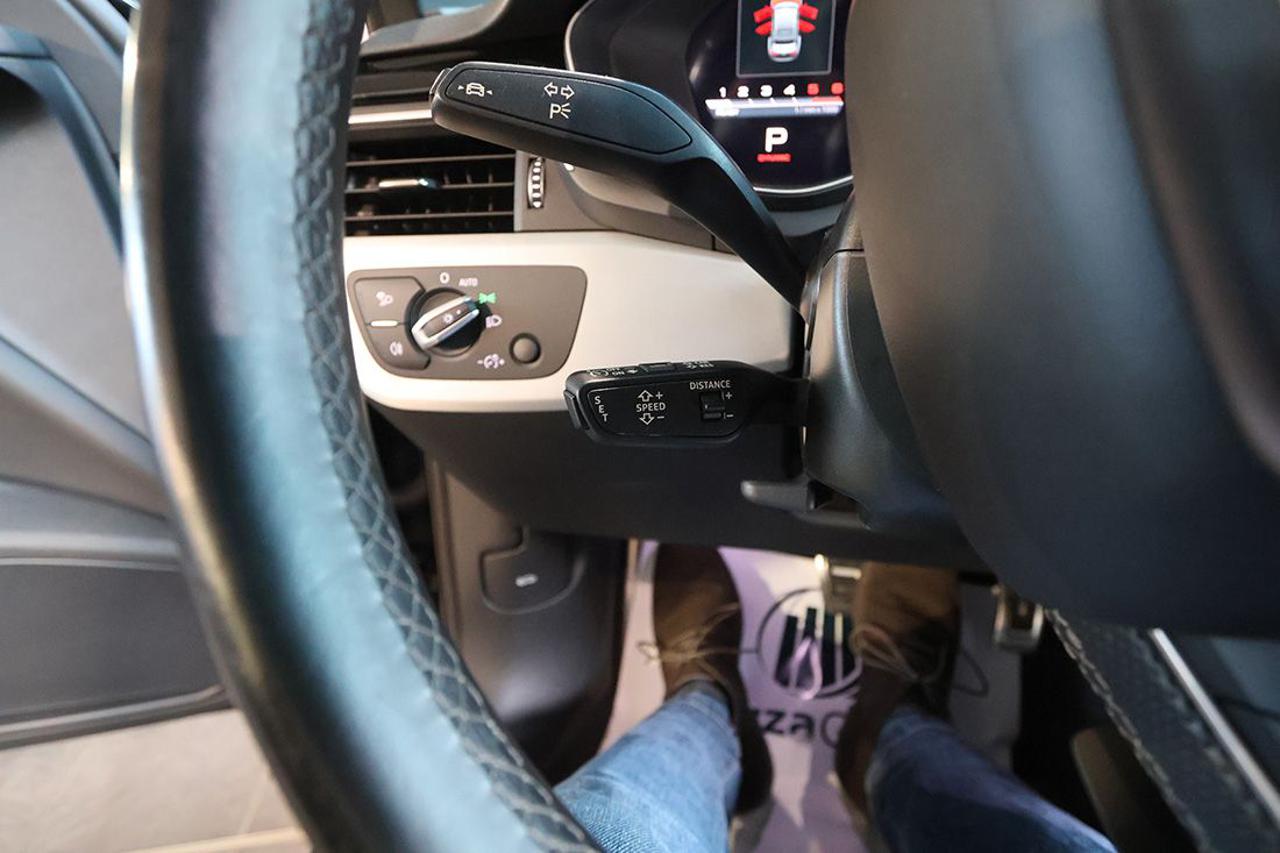 AUDI A4 35 TDI S-Tronic S-Line - 22