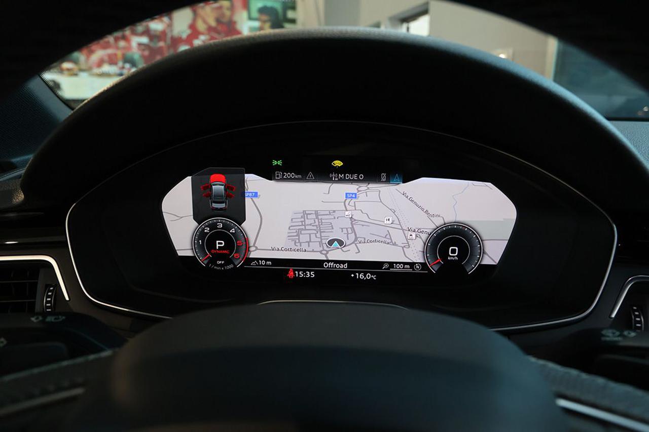 AUDI A4 35 TDI S-Tronic S-Line - 30