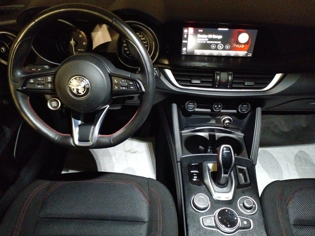 ALFA ROMEO Stelvio 2.2 Turbodiesel 190 CV AT8 Q4 Executive - 13