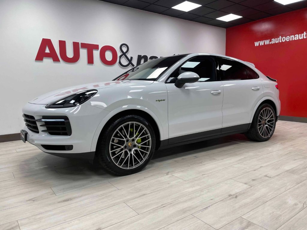 PORSCHE Cayenne COUPE 3.0 V6 E-HYBRID PLATINUM - IVA DEDUCIBILE - 3