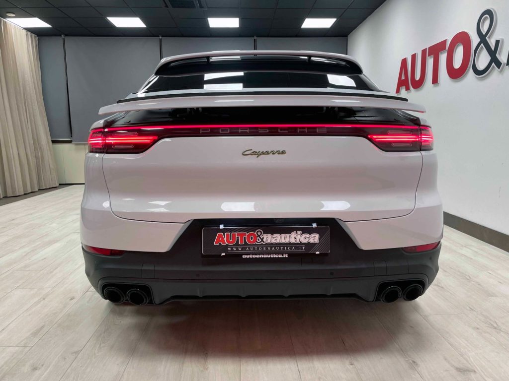 PORSCHE Cayenne COUPE 3.0 V6 E-HYBRID PLATINUM - IVA DEDUCIBILE - 11