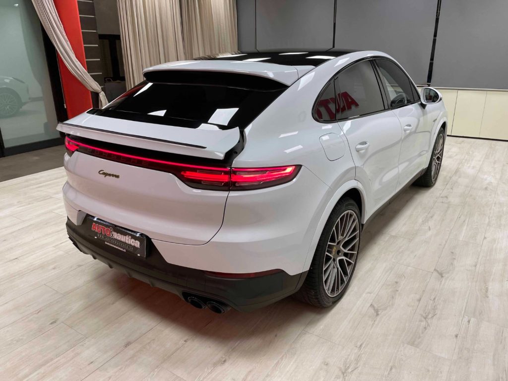 PORSCHE Cayenne COUPE 3.0 V6 E-HYBRID PLATINUM - IVA DEDUCIBILE - 40