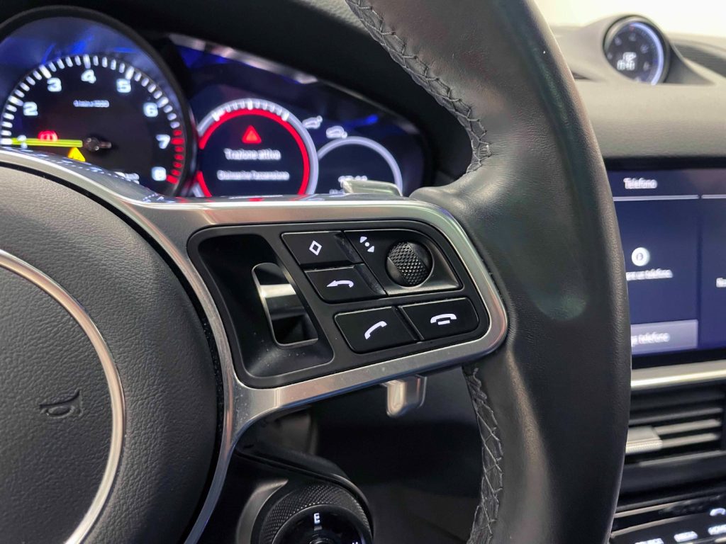 PORSCHE Cayenne COUPE 3.0 V6 E-HYBRID PLATINUM - IVA DEDUCIBILE - 47