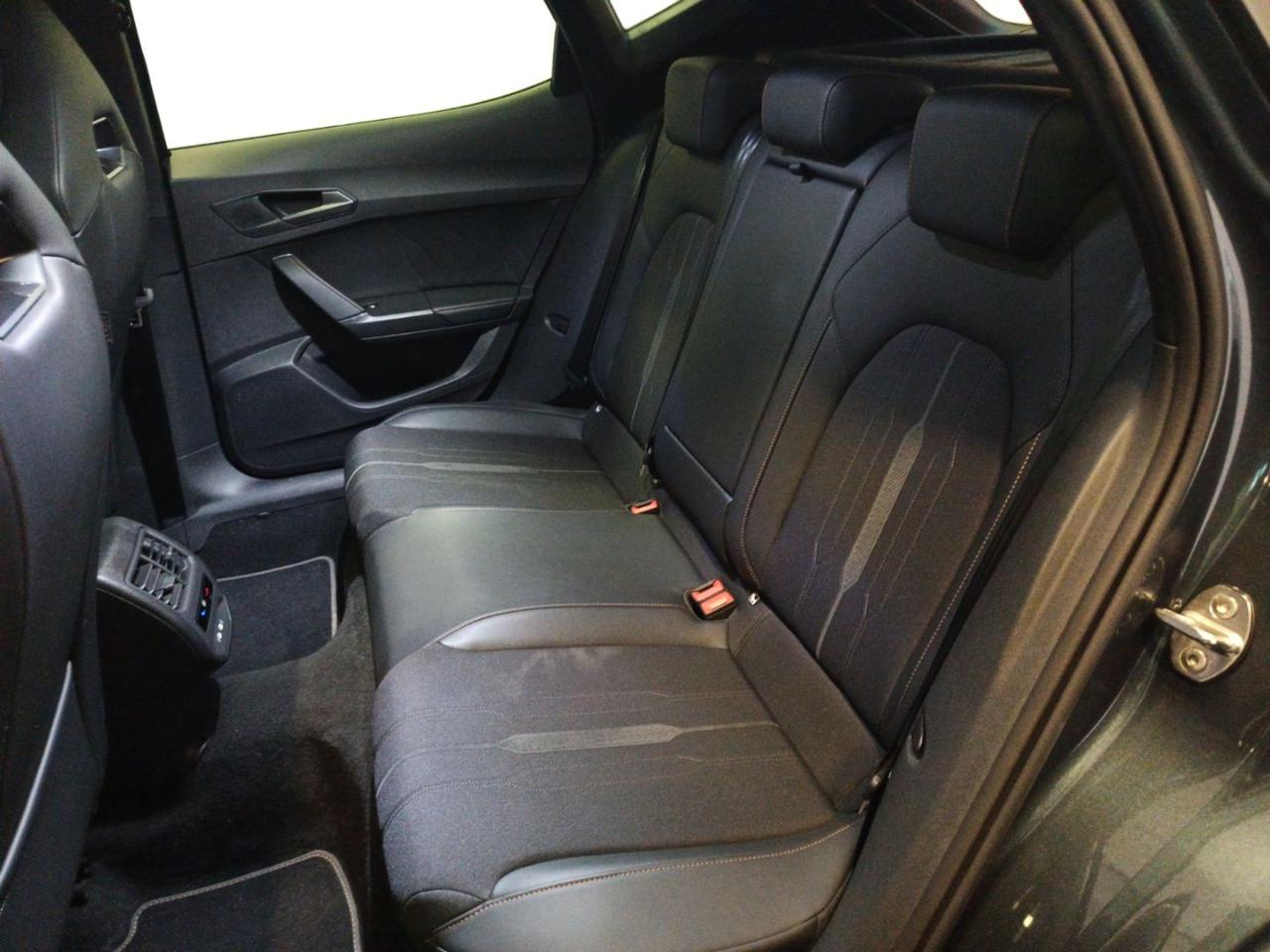 CUPRA Formentor 1.5 TSI DSG - 14