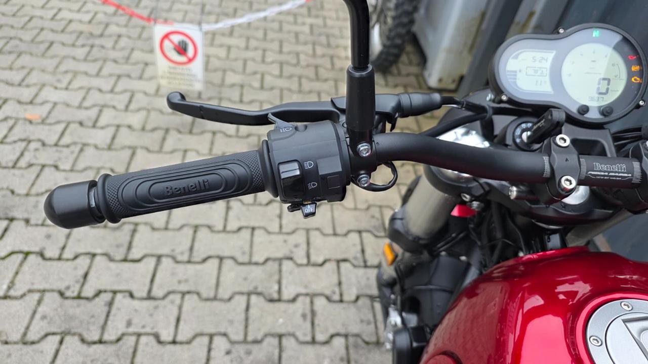 BENELLI Leoncino 500 2023 - 15