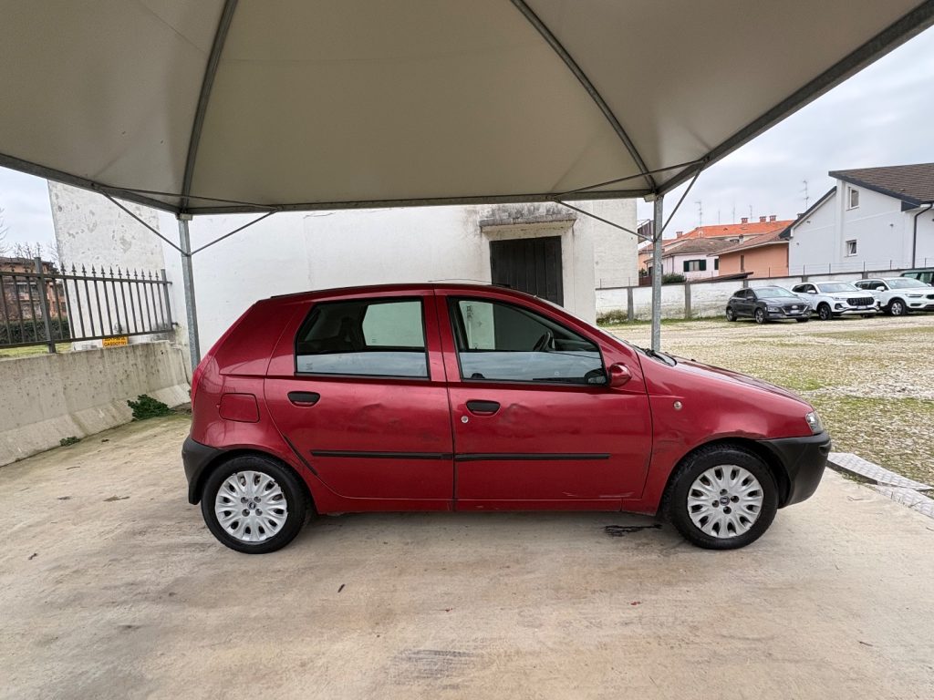 FIAT Punto 1.2i 16V cat 5 porte HLX OK NEOPATENTATI - 7
