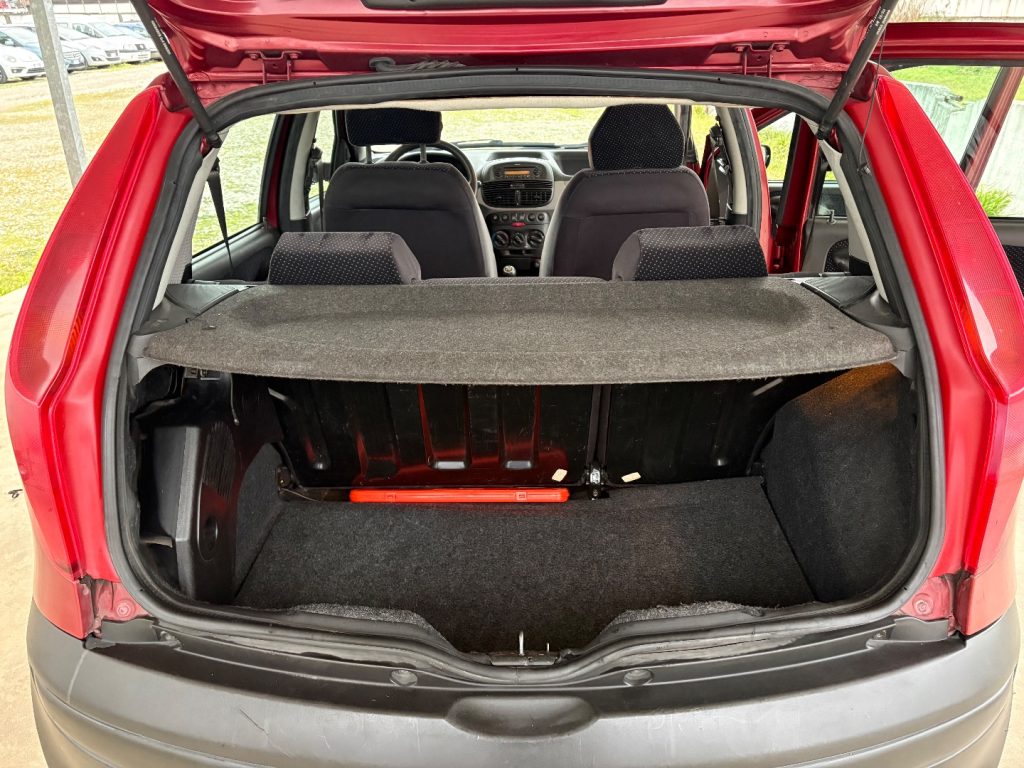 FIAT Punto 1.2i 16V cat 5 porte HLX OK NEOPATENTATI - 27