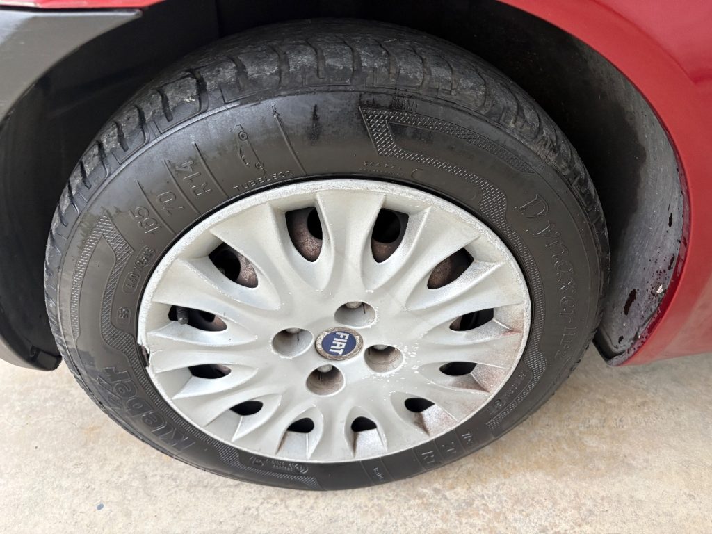 FIAT Punto 1.2i 16V cat 5 porte HLX OK NEOPATENTATI - 21