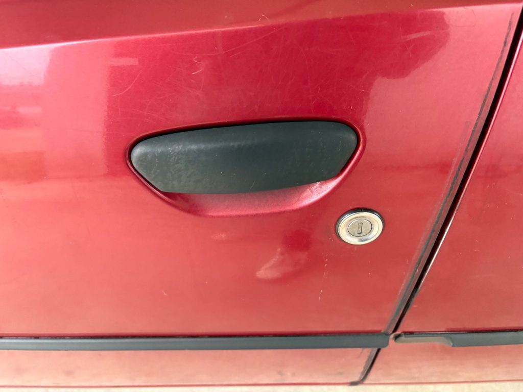 FIAT Punto 1.2i 16V cat 5 porte HLX OK NEOPATENTATI - 32