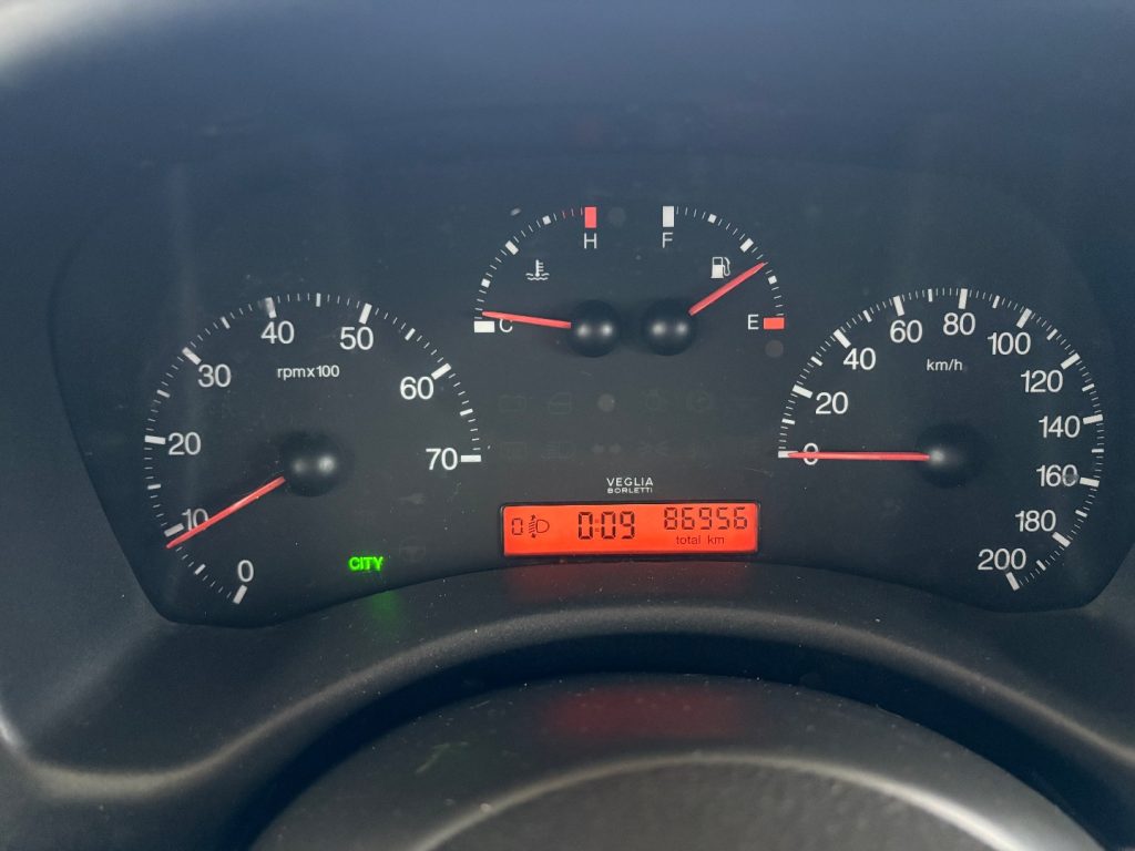 FIAT Punto 1.2i 16V cat 5 porte HLX OK NEOPATENTATI - 13