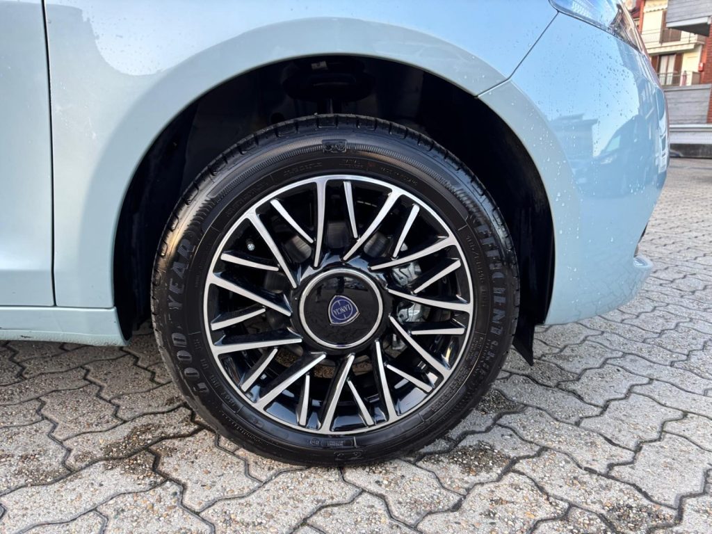 LANCIA Ypsilon 1.2 69CV 5P GPL *PARI AL NUOVO - 5