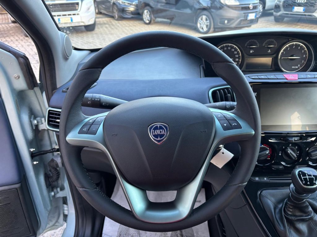 LANCIA Ypsilon 1.2 69CV 5P GPL *PARI AL NUOVO - 13