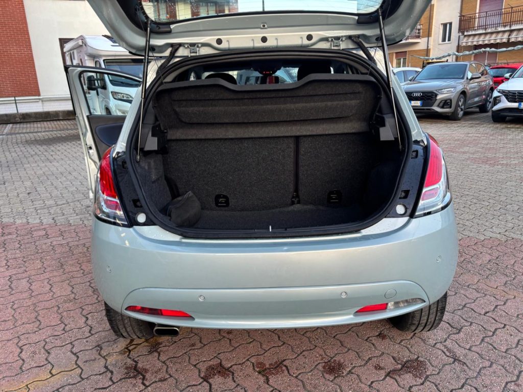 LANCIA Ypsilon 1.2 69CV 5P GPL *PARI AL NUOVO - 19