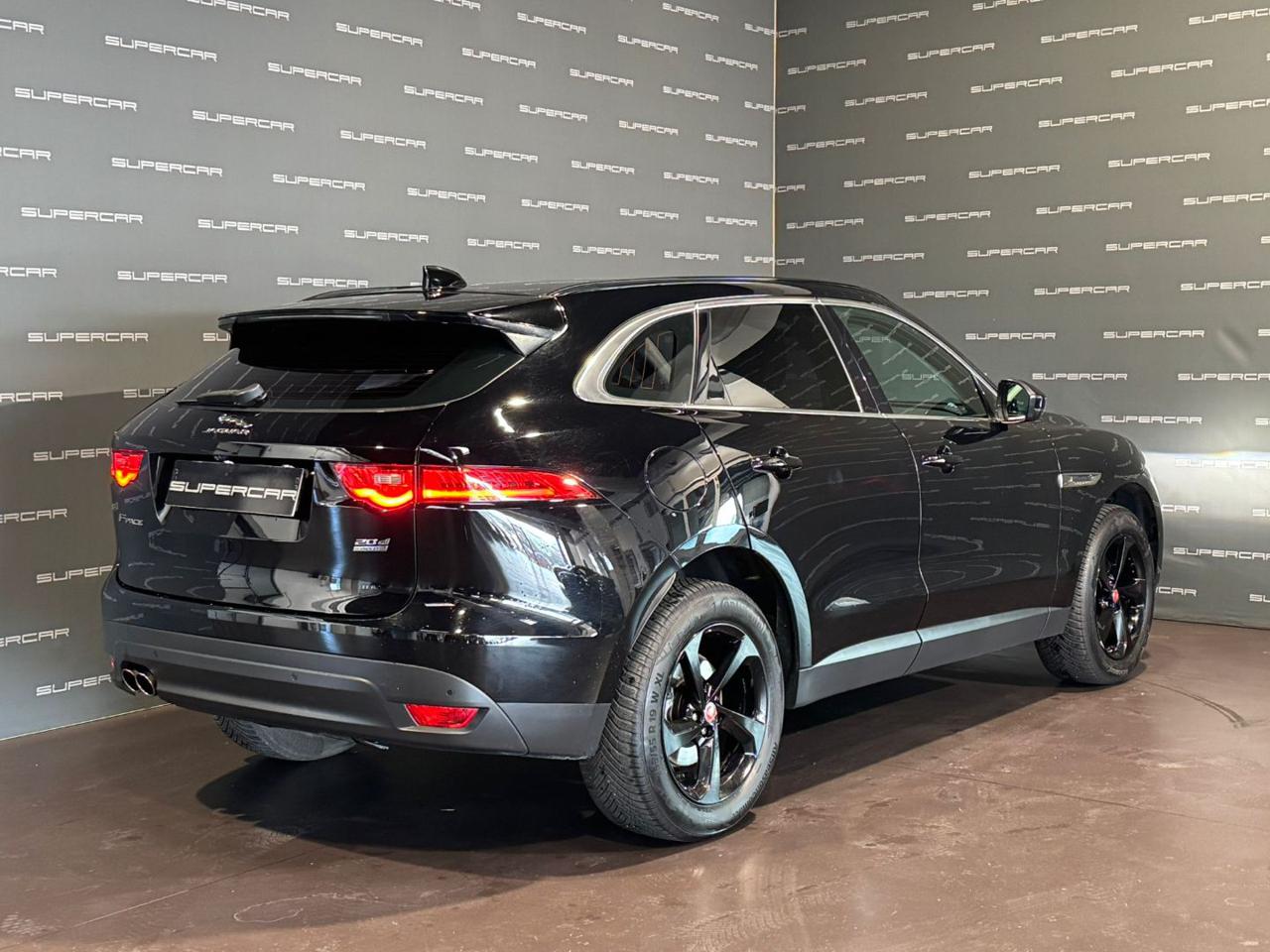 JAGUAR F-Pace 2.0 D 180 CV AWD aut. Prestige - 3